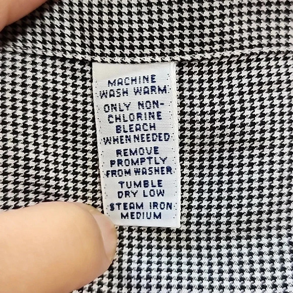 Men's Ralph Lauren Yarmouth Button Down Long Sleeve, Black, Size 16.5, PreOwned - Picture 7 of 7